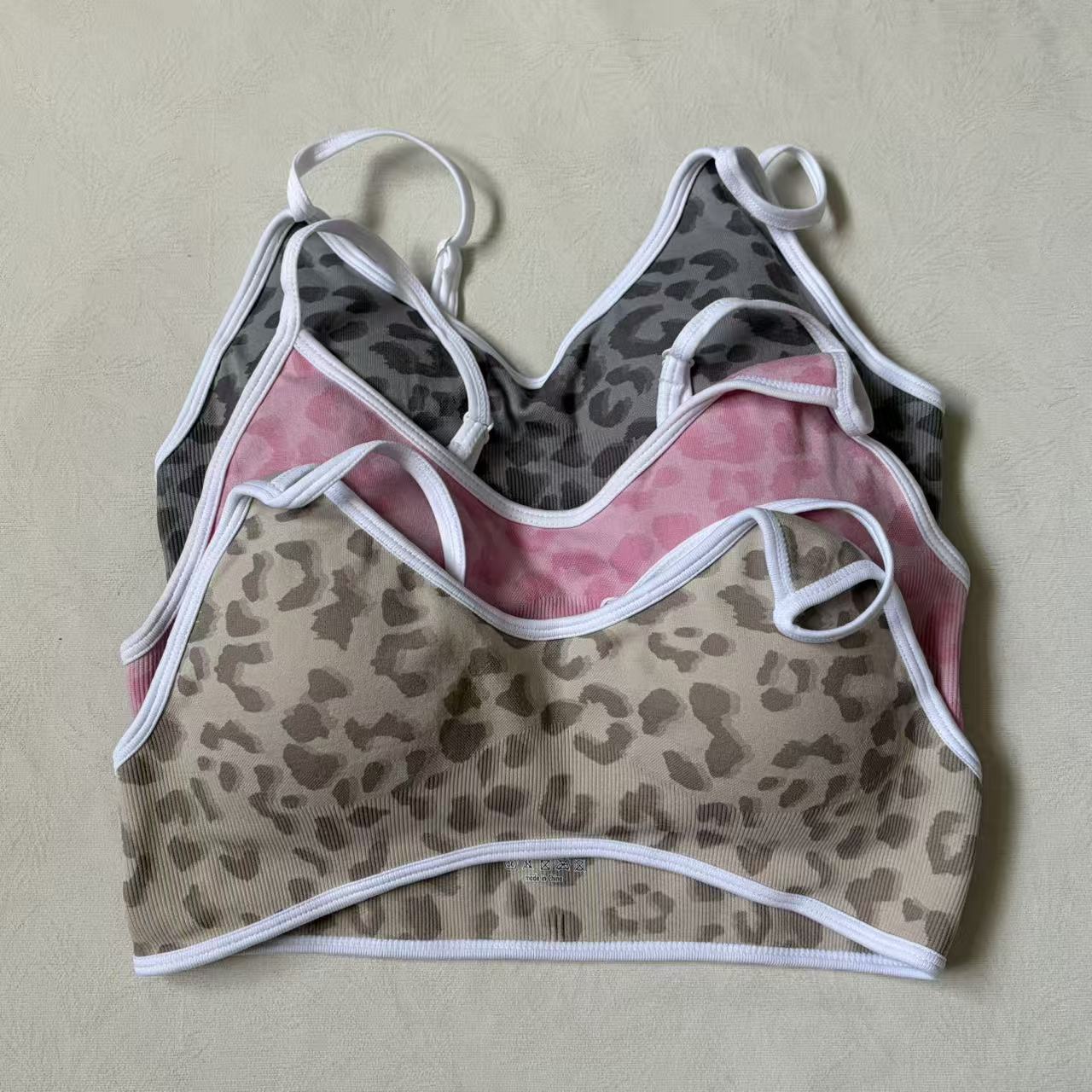 Logo Wanita, Bra Olahraga Cant - Yoga Fitness Logo Design ulasan dan harga