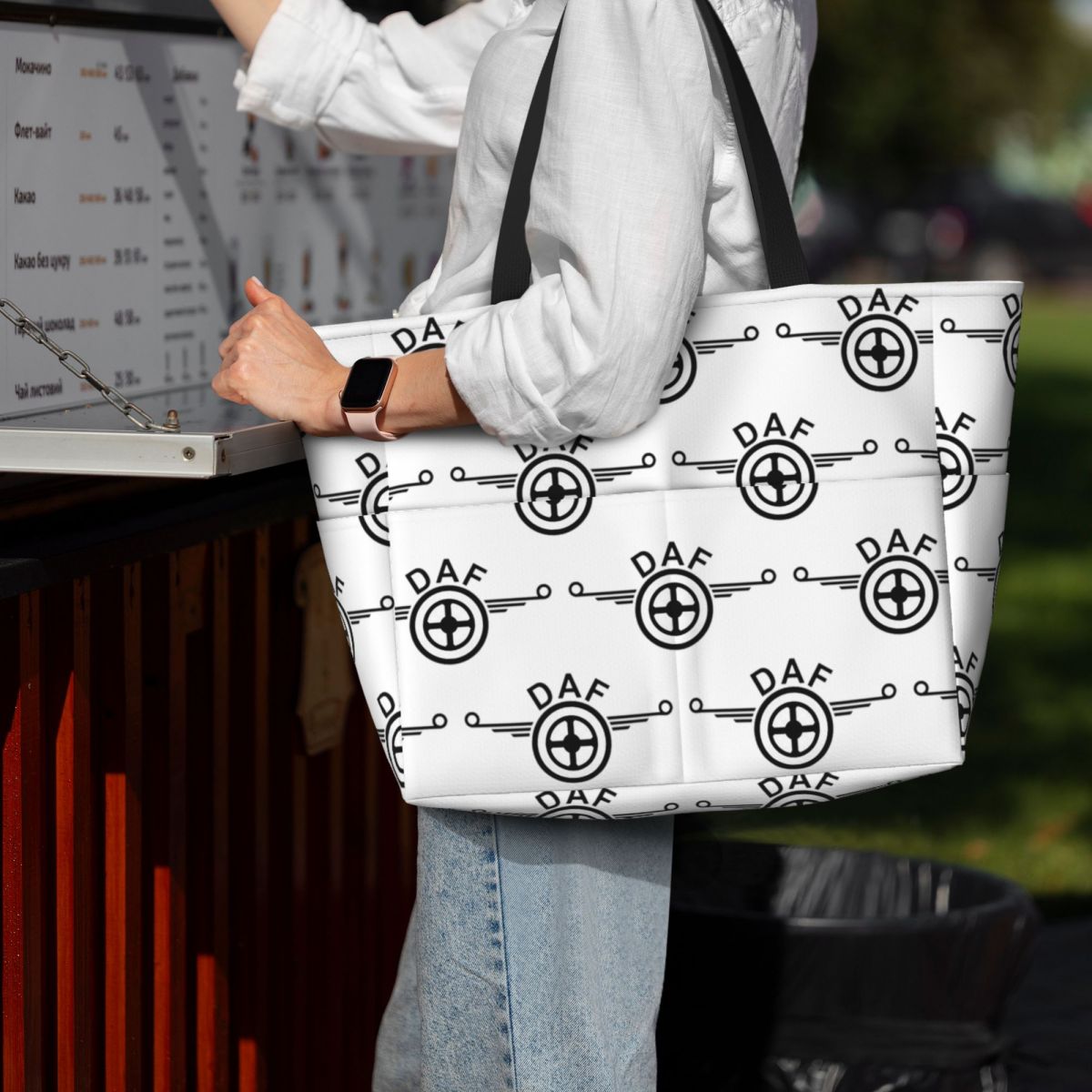 Tas Tote Pantai Desain Vektor  - Yoga Fitness Logo Design ulasan dan harga